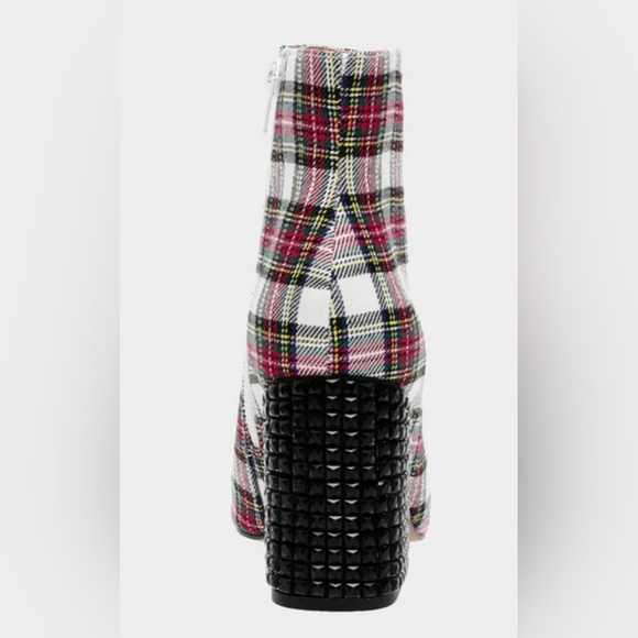 Betsy Johnson Bootie - Picture 6 of 8